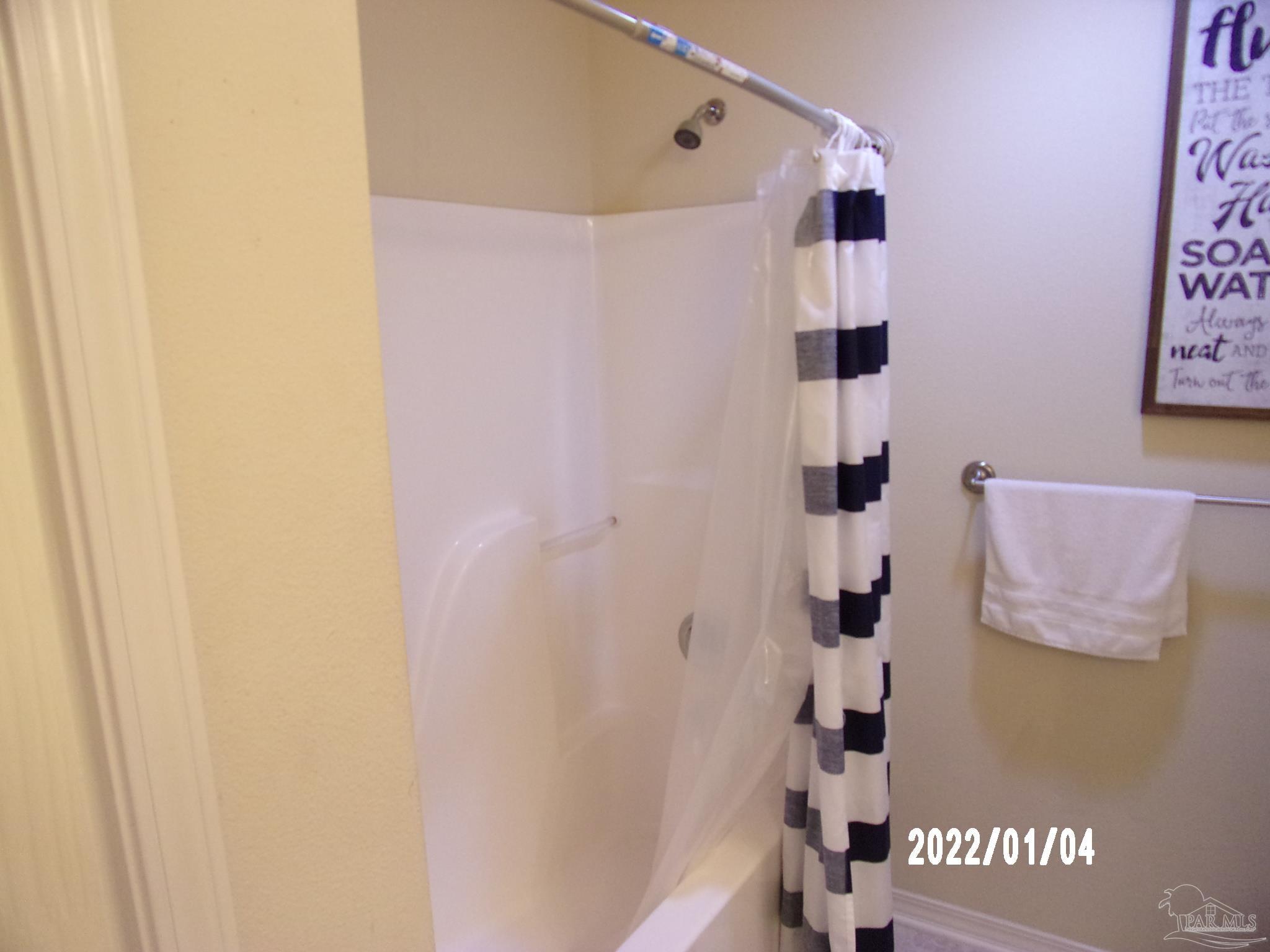16036 Innerarity Point Road Pensacola, FL 32507 - Photo 38 of 47