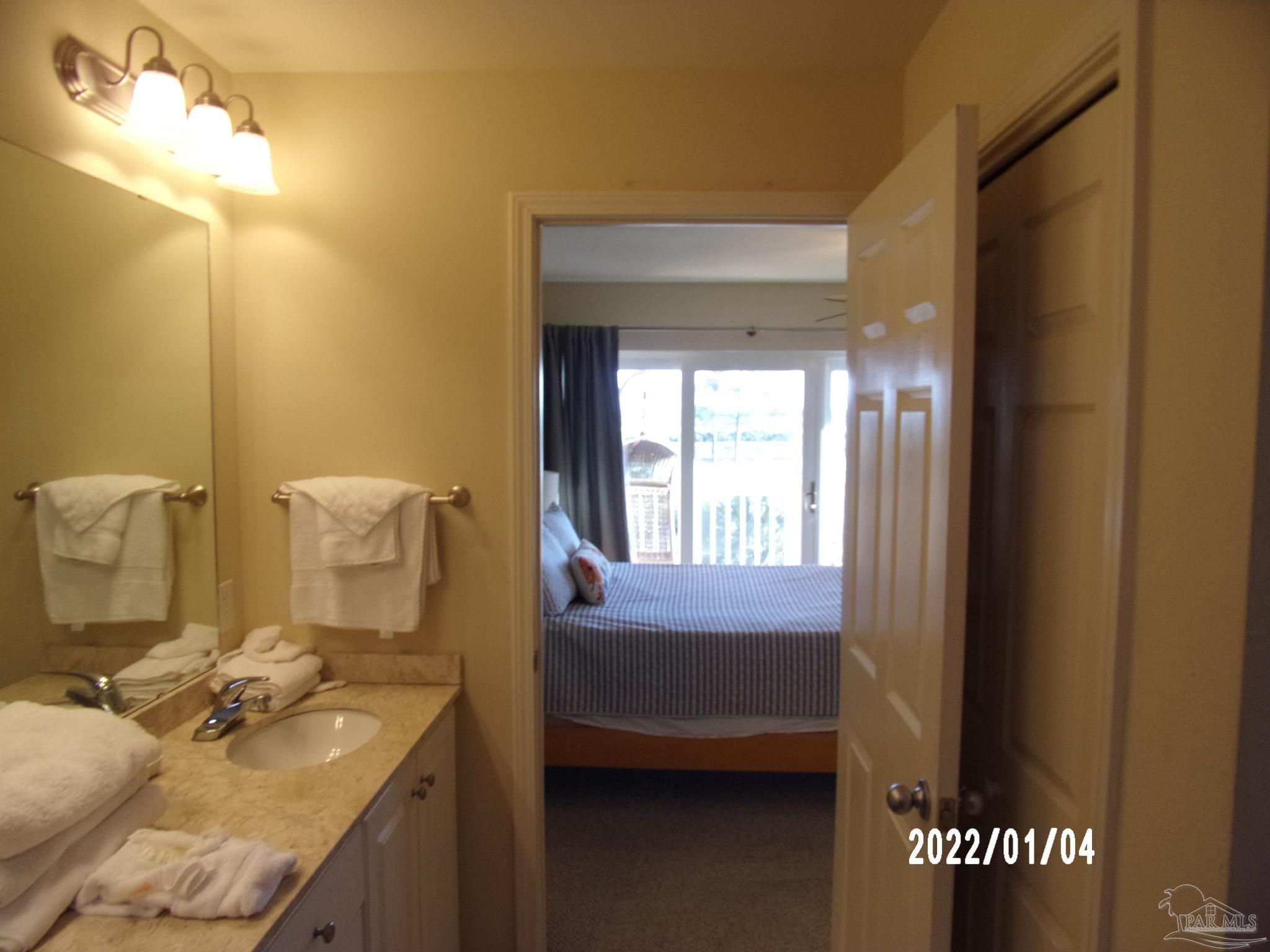 16036 Innerarity Point Road Pensacola, FL 32507 - Photo 39 of 47