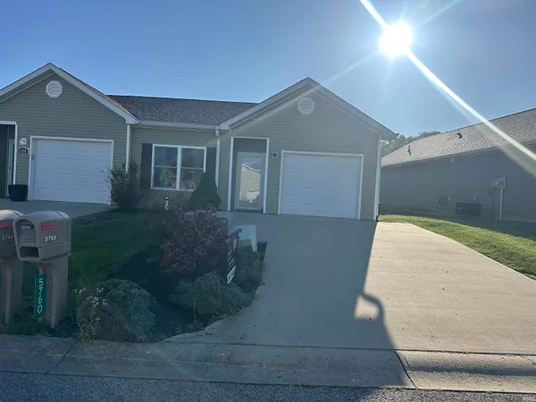 $274,900 | 5760 West Daffodil Court, Bloomington, IN 47403