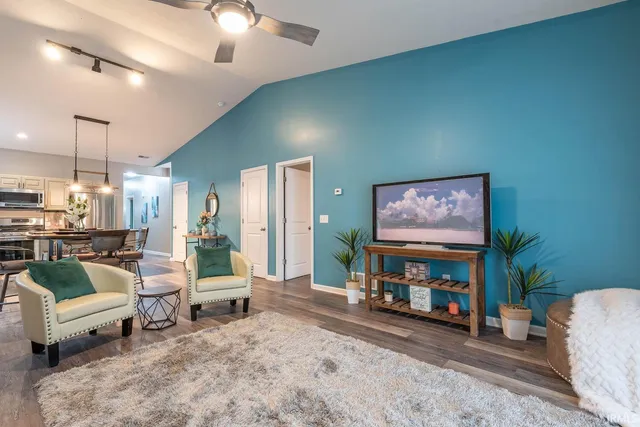 $279,500 | 5760 West Daffodil Court, Bloomington, IN 47403