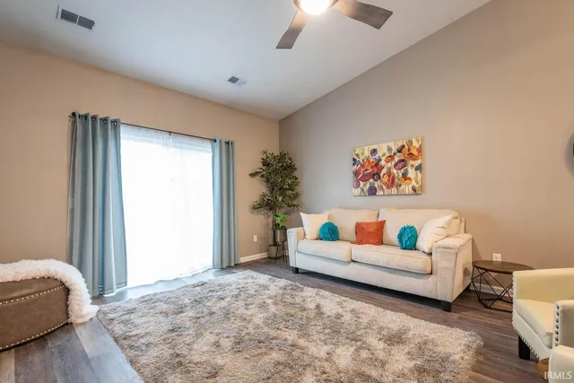 $279,500 | 5760 West Daffodil Court, Bloomington, IN 47403