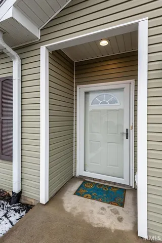 $279,500 | 5760 West Daffodil Court, Bloomington, IN 47403