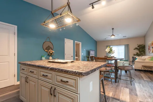 $279,500 | 5760 West Daffodil Court, Bloomington, IN 47403