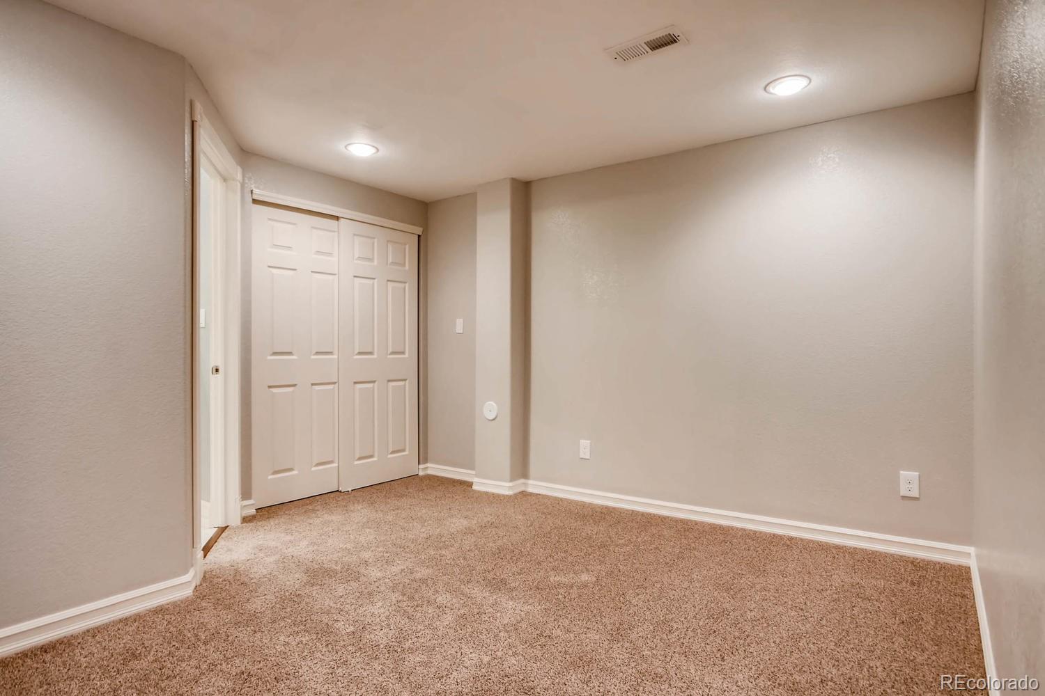 10951 Bluegate Way Highlands Ranch, CO 80130 - Photo 20 of 27