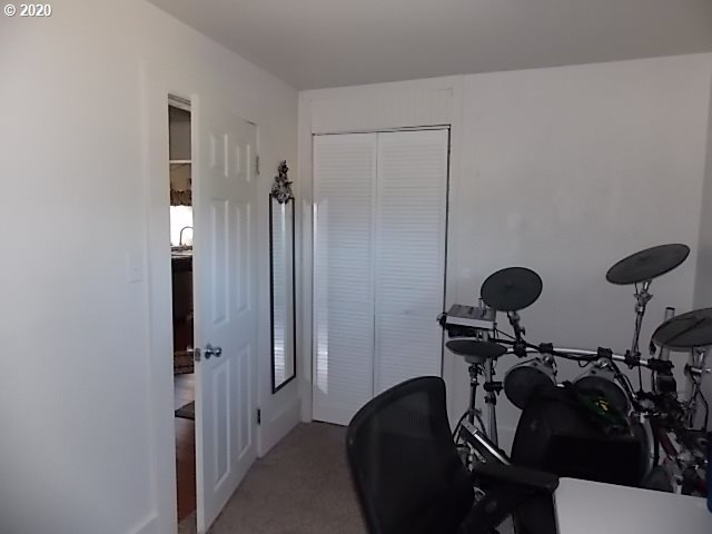 24081 South Springwater Road Estacada, OR 97023 - Photo 13 of 22 Gallery Image 13
