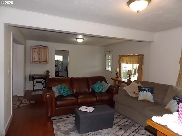 24081 South Springwater Road Estacada, OR 97023 - Photo 4 of 22 Gallery Image 4