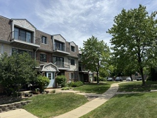 3250 Sanders Road, Unit 10C Northbrook, IL 60062 - Photo 5 of 23