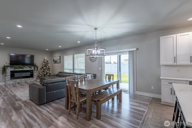 $494,000 | 2036 West Lakeside Drive, Moses Lake, WA 98837