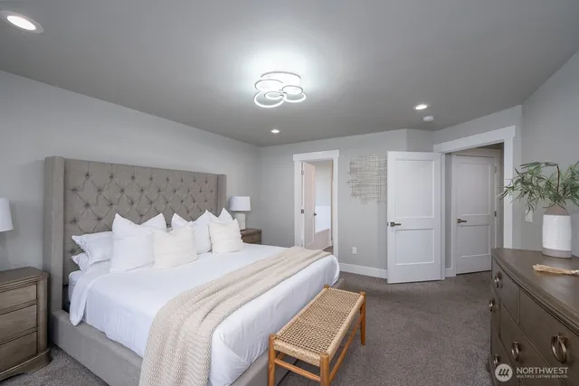 $494,000 | 2036 West Lakeside Drive, Moses Lake, WA 98837