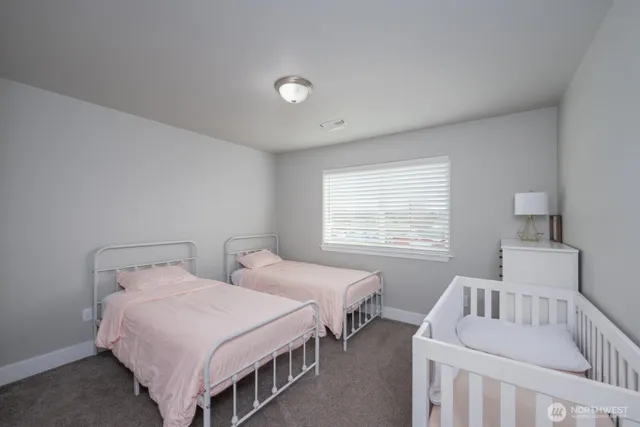 $494,000 | 2036 West Lakeside Drive, Moses Lake, WA 98837