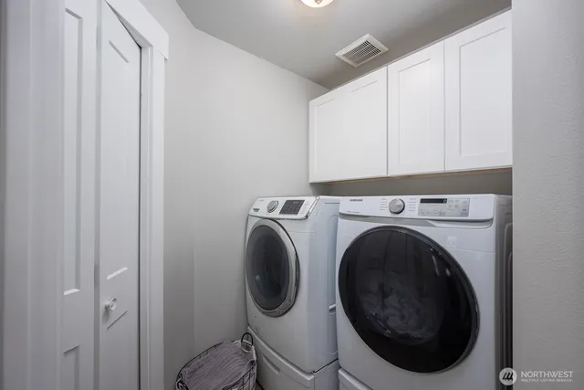 $494,000 | 2036 West Lakeside Drive, Moses Lake, WA 98837