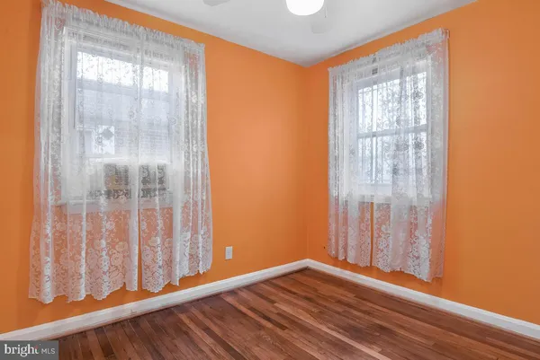 $1,950 | 121 Anacostia Avenue Northeast, Washington, DC 20019