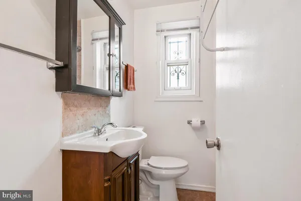 $1,950 | 121 Anacostia Avenue Northeast, Washington, DC 20019