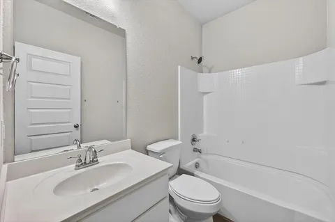 $325,000 | 1629 Hinckley Avenue, Providence Village, TX 76227