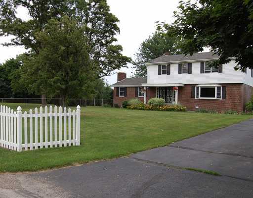 4490 Battle Ridge Road McDonald, PA 15057 - Photo 1 of 14 Exterior Front.