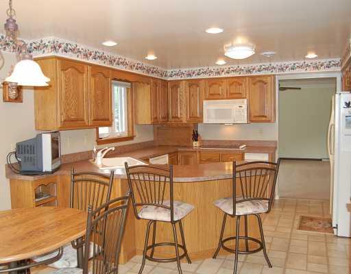 4490 Battle Ridge Road McDonald, PA 15057 - Photo 3 of 14 Kitchen.