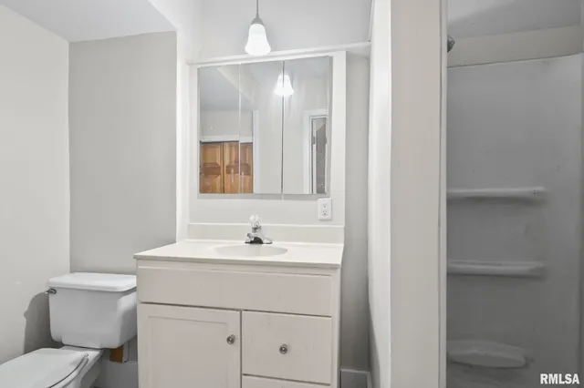 $94,900 | 104 Main Street, Tallula, IL 62688