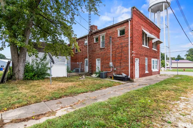 $94,900 | 104 Main Street, Tallula, IL 62688