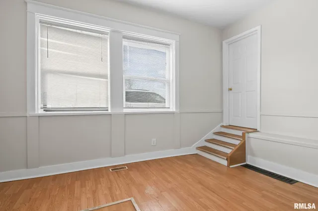 $94,900 | 104 Main Street, Tallula, IL 62688