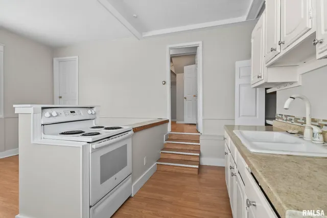 $94,900 | 104 Main Street, Tallula, IL 62688