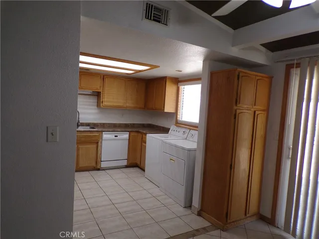 $250,000 | 561 Frances Drive, Barstow, CA 92311