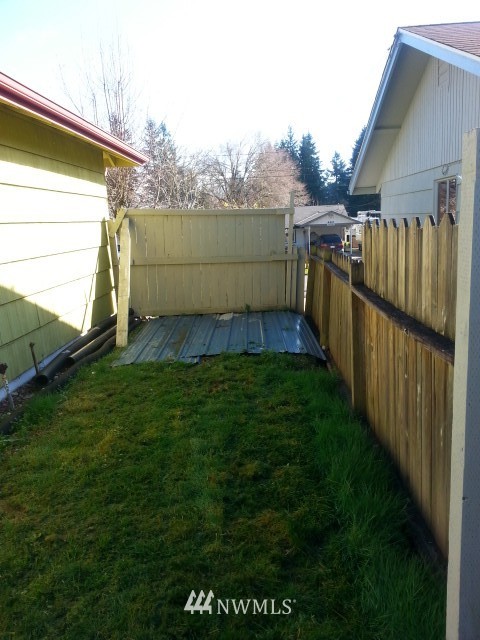 4404 Southeast 3rd Place Renton, WA 98059 - Photo 12 of 16