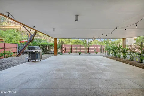 $699,000 | 7121 East Rancho Vista Drive, Unit 1004, Scottsdale, AZ 85251