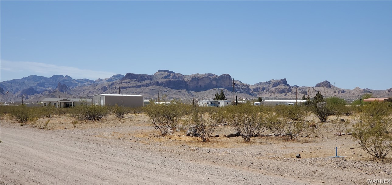 524 South Eden Road Golden Valley, AZ 86413 - Photo 31 of 32