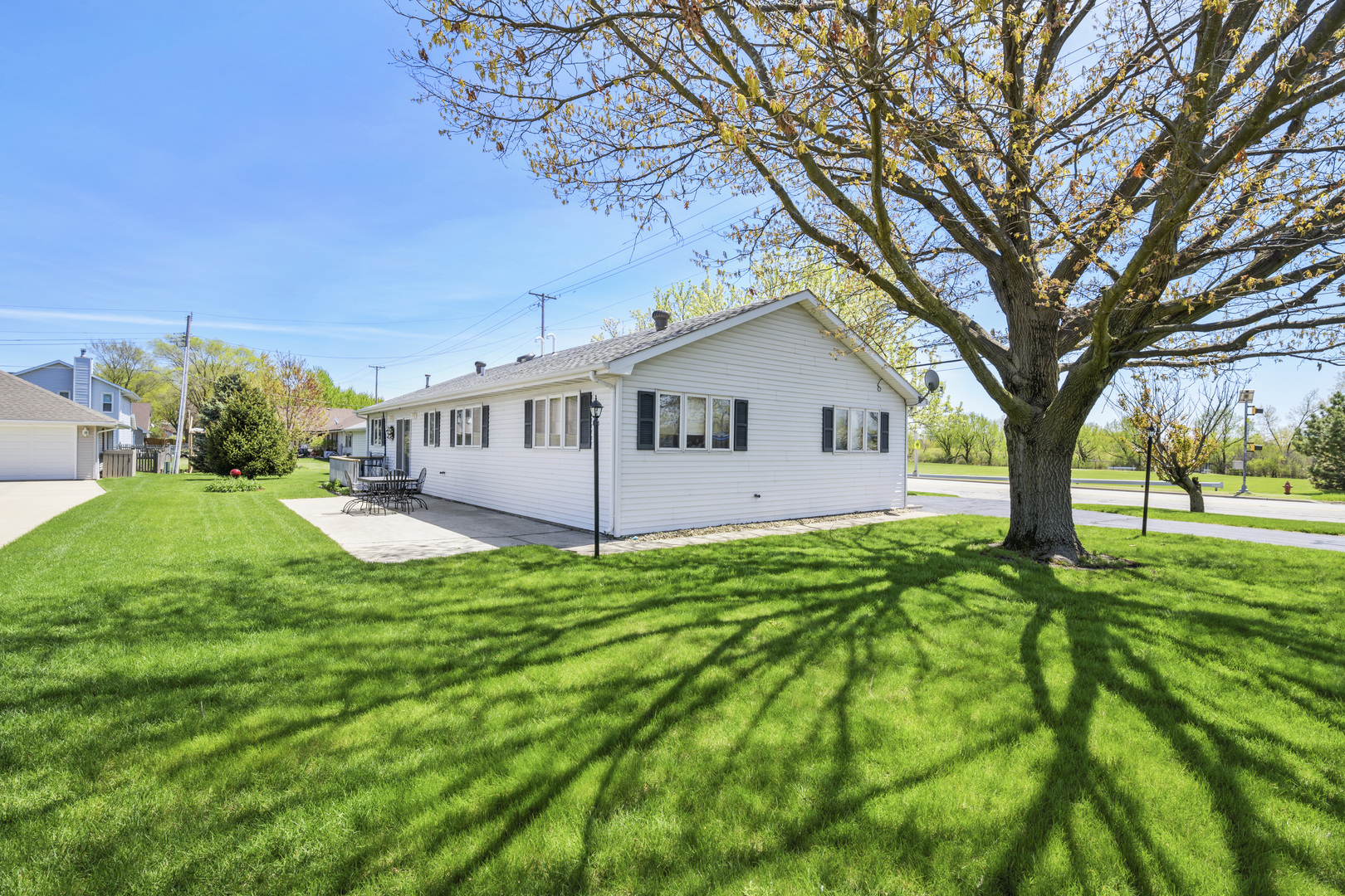 3205 Caton Farm Road Joliet, IL 60431 - Photo 15 of 20 a view of a house with backyard and sitting area