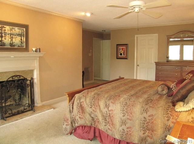 26 Sunrise Point Road Lake Wylie, SC 29710 - Photo 14 of 24 Gallery Image 14