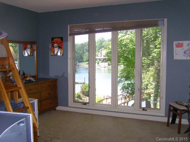 26 Sunrise Point Road Lake Wylie, SC 29710 - Photo 19 of 24 Gallery Image 19