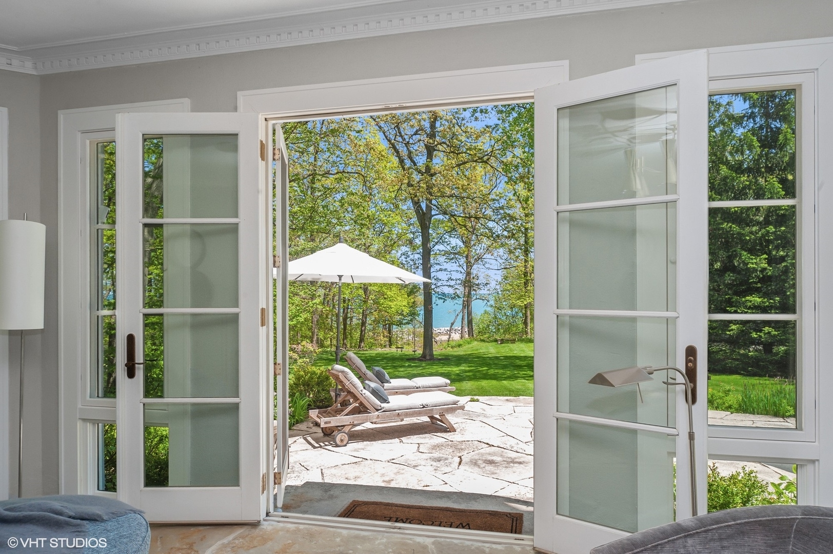 855 Sheridan Road Highland Park, IL 60035 - Photo 12 of 62 a view of a door and a window