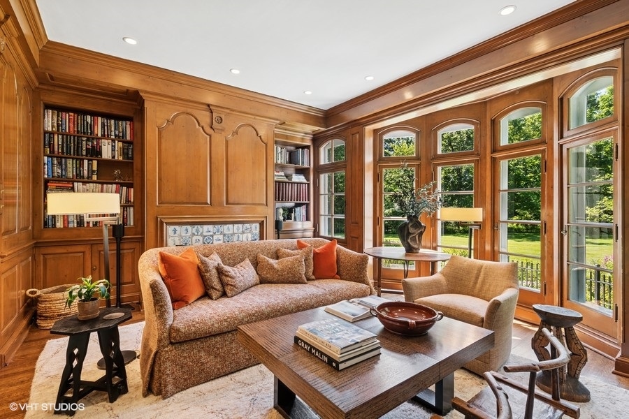 855 Sheridan Road Highland Park, IL 60035 - Photo 20 of 62