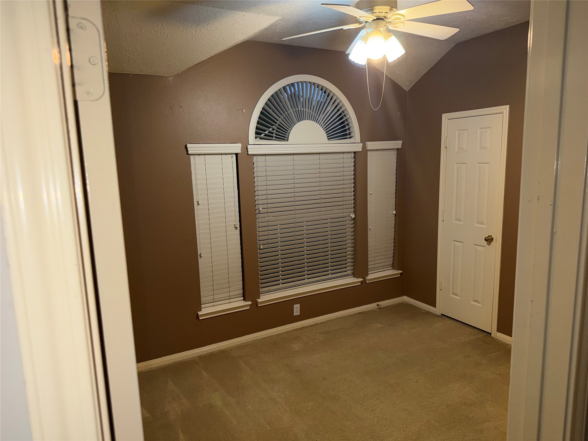 3006 Spring Fair Court Spring, TX 77388 - Photo 12 of 18 a view of a livingroom with a window