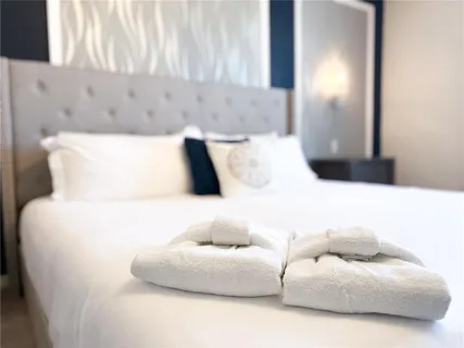 a view of a outdoor space with garden