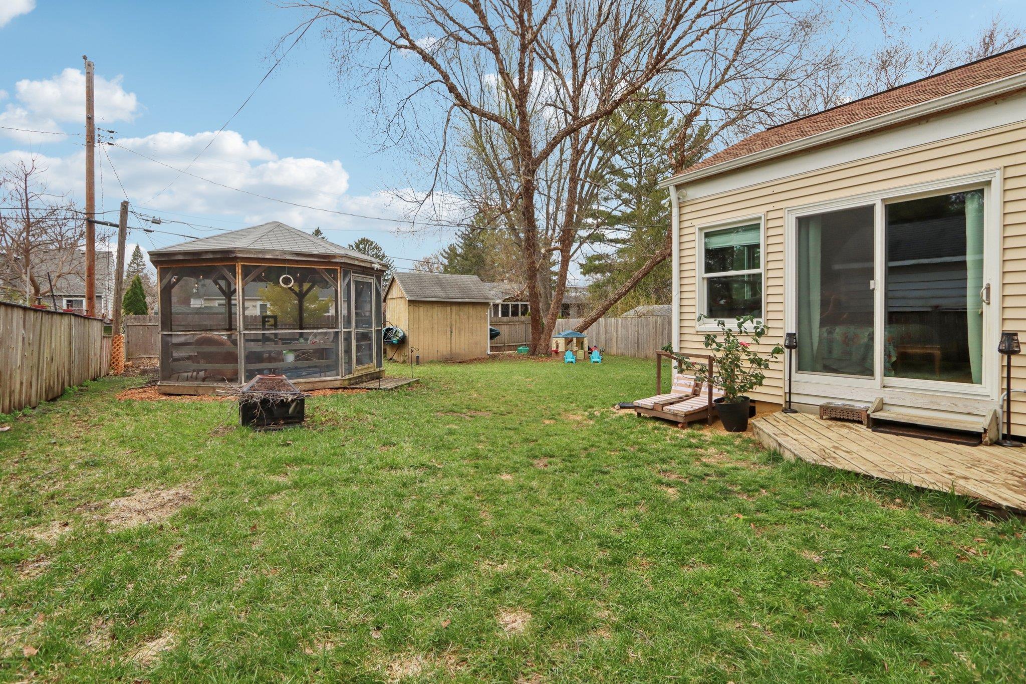 10 South Hillside Terrace Madison, WI 53705 - Photo 29 of 38