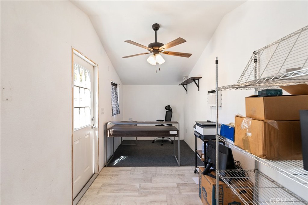 40312 Raymer Road Hemet, CA 92544 - Photo 17 of 35 Additional building/office