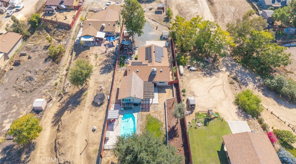 40312 Raymer Road Hemet, CA 92544 - Photo 2 of 35