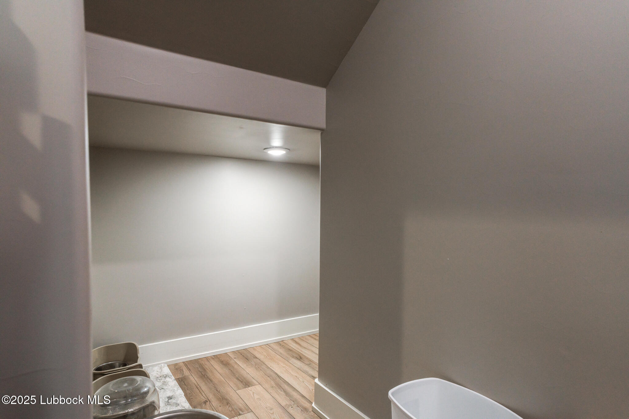 5004 County Road 7640 Lubbock, TX 79424 - Photo 23 of 79 a bathroom with a toilet