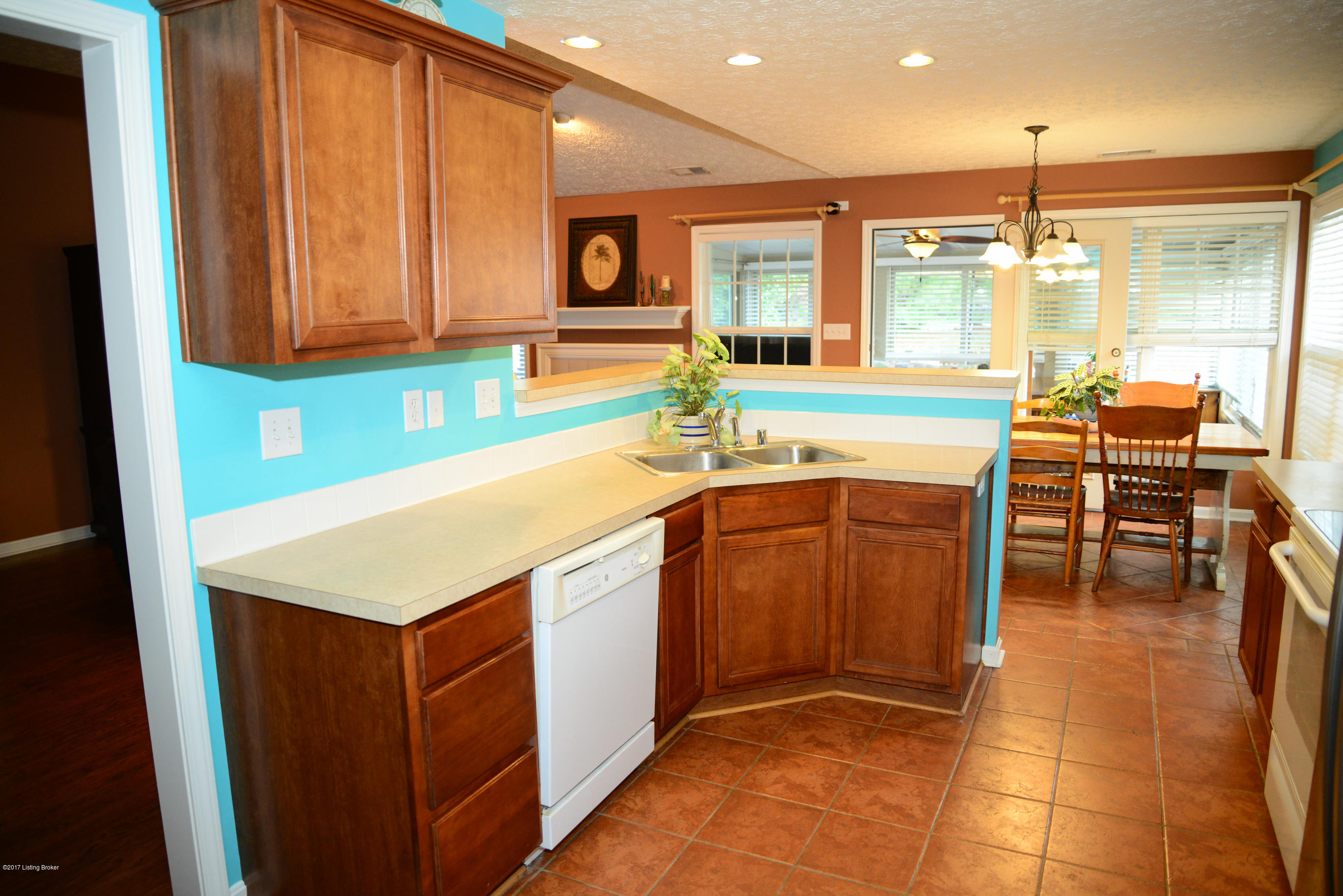 17315 Curry Branch Road Louisville, KY 40245 - Photo 8 of 30 Kitchen