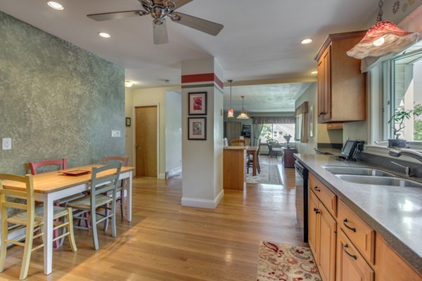 38 Edgecliff Road, Unit 2 Watertown, MA 02472 - Photo 13 of 27 Gallery Image 13