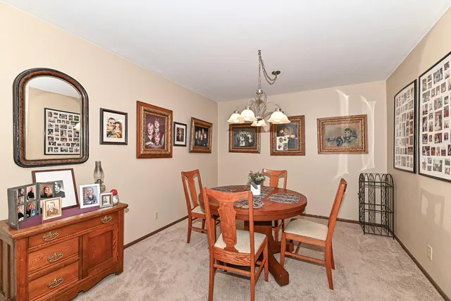 $179,900 | 2101 Good Hope Road, Unit 207, Glendale, WI 53209