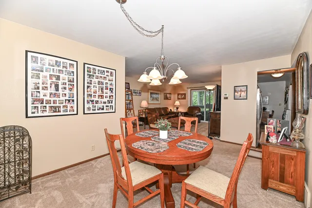 $179,900 | 2101 Good Hope Road, Unit 207, Glendale, WI 53209