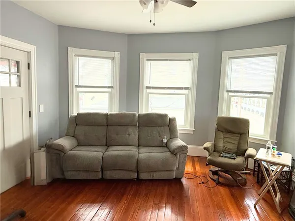 $2,350 | 53 Hadwin Street, Unit 2, Central Falls, RI 02863