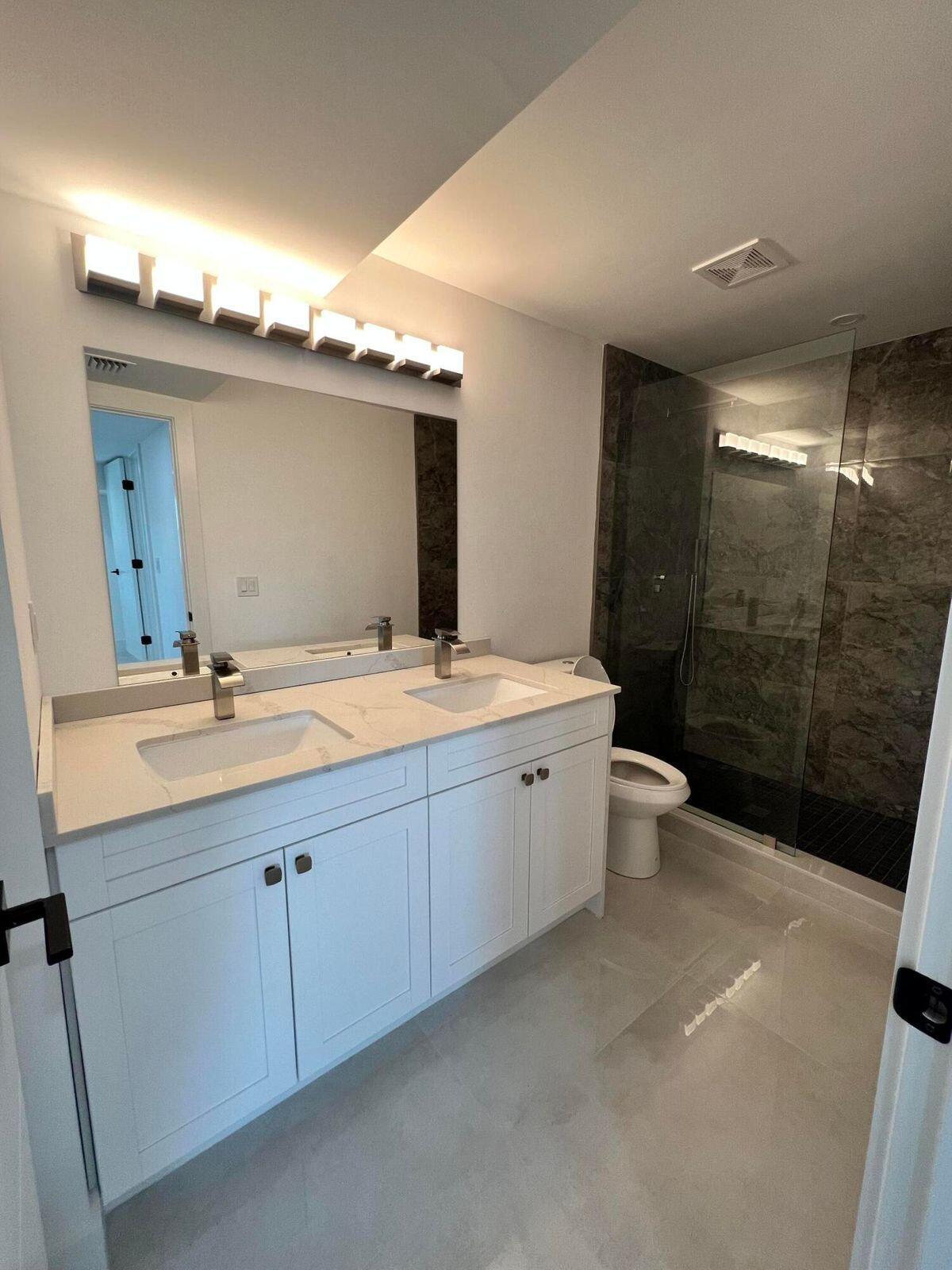 132 Davis Road Palm Springs, FL 33461 - Photo 13 of 24 20220403185006048701000000-o