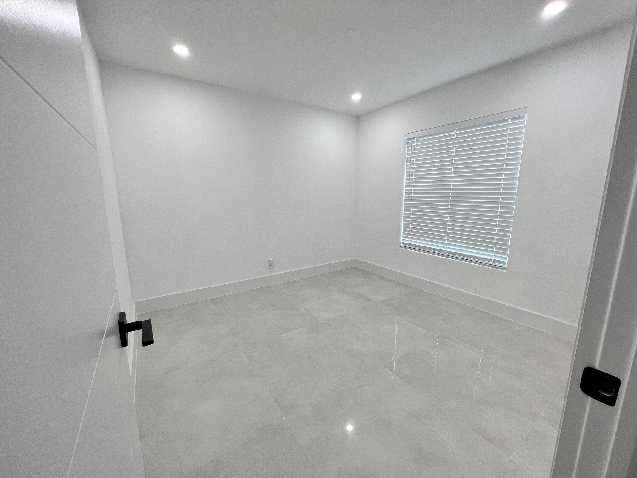132 Davis Road Palm Springs, FL 33461 - Photo 18 of 24 20220403184849291812000000-o