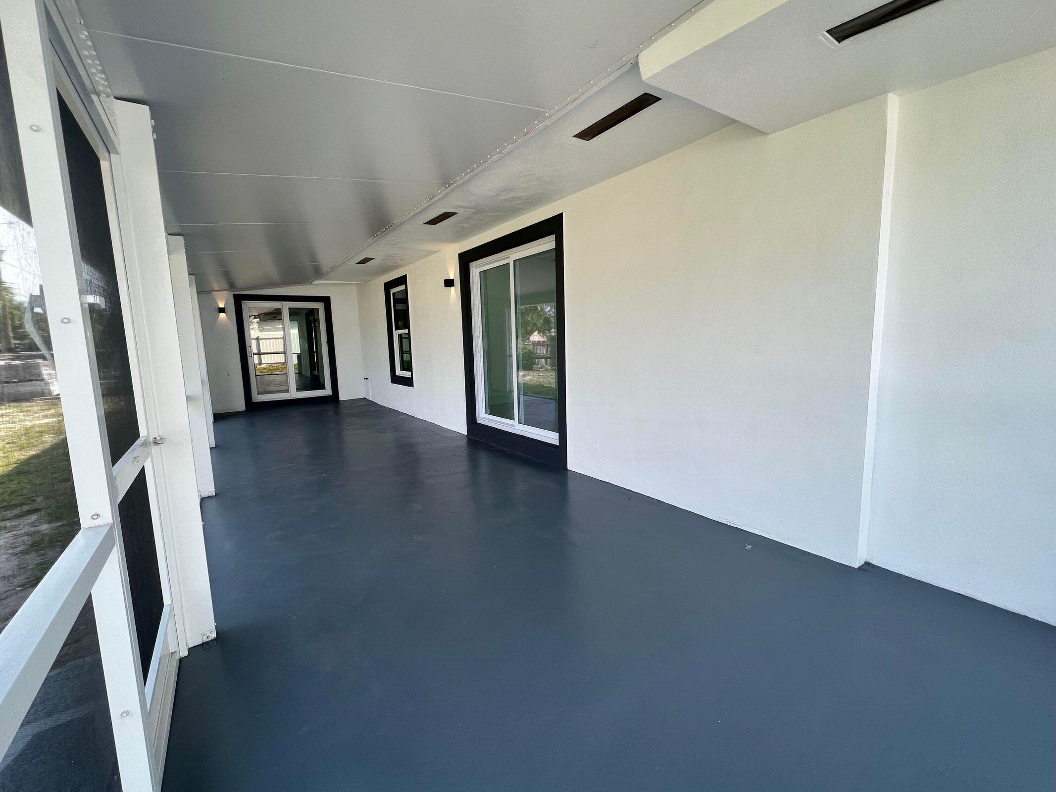 132 Davis Road Palm Springs, FL 33461 - Photo 5 of 24 20220403185014492029000000-o