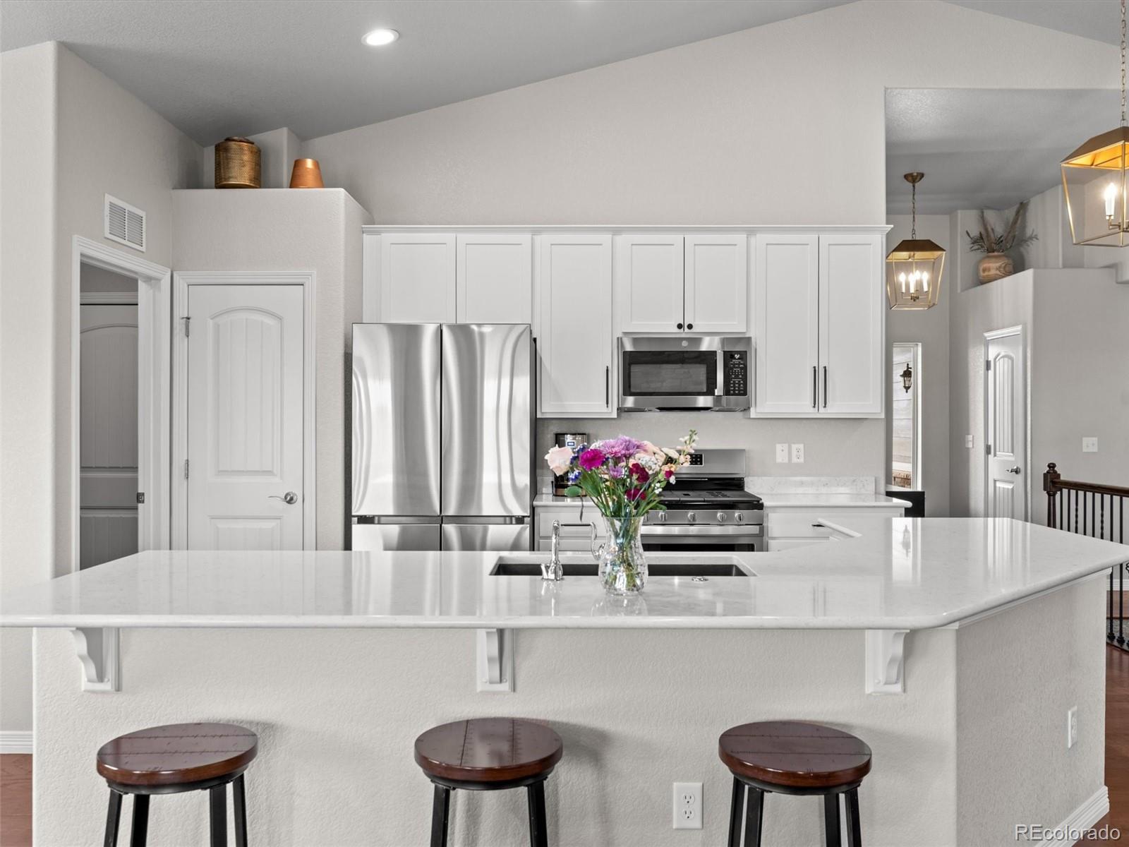 1242 Larimer Ridge Parkway Timnath, CO 80547 - Photo 3 of 50