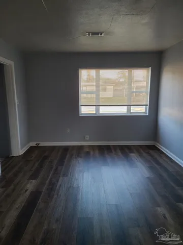 $1,195 | 5549 Mayfair Drive, Pensacola, FL 32506