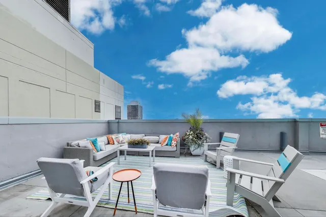 $725,000 | 1110 North Lake Shore Drive, Unit 3N, Chicago, IL 60611